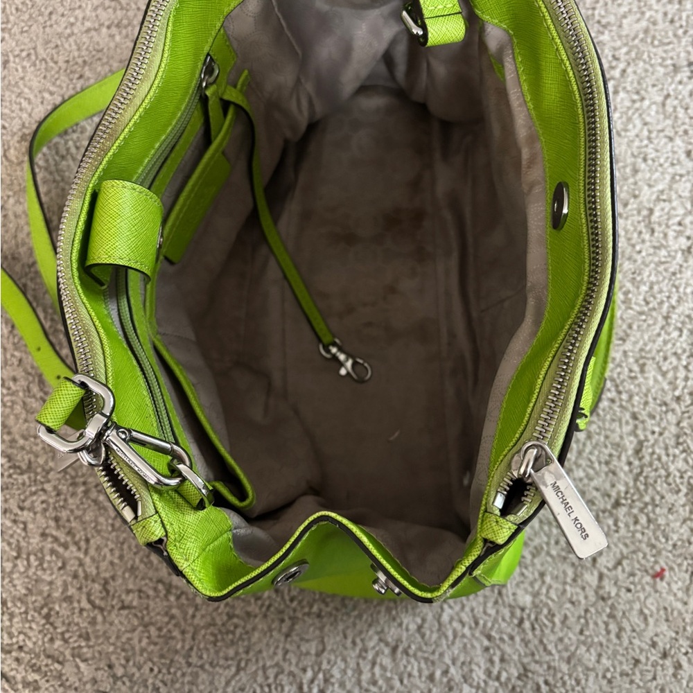 Michael Kors Bright Green Satchel - Picture 7 of 10